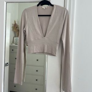 wilfred free medium size aritzia long sleeve